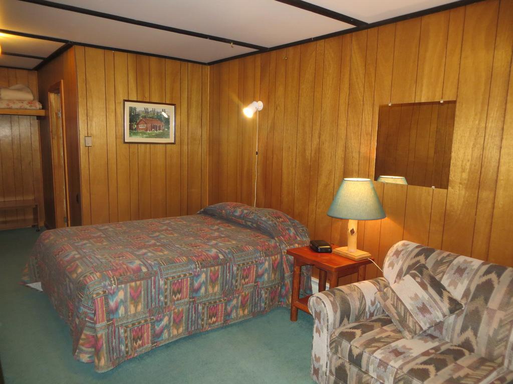 Black Cat Guest Ranch Resort 3*