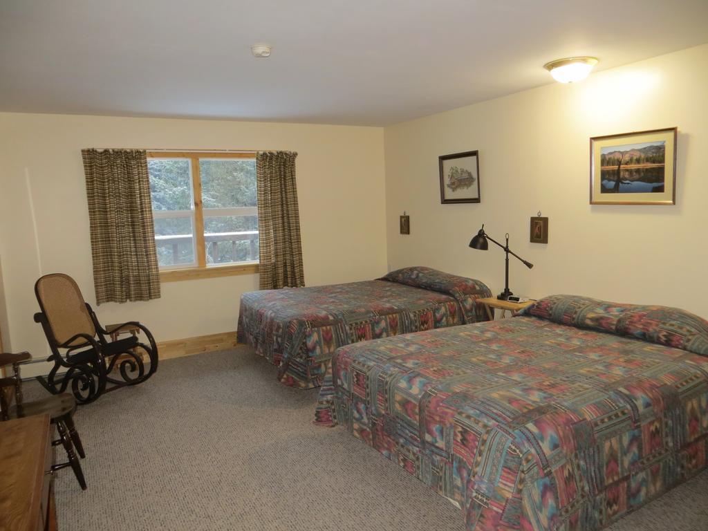 Black Cat Guest Ranch Resort 3*